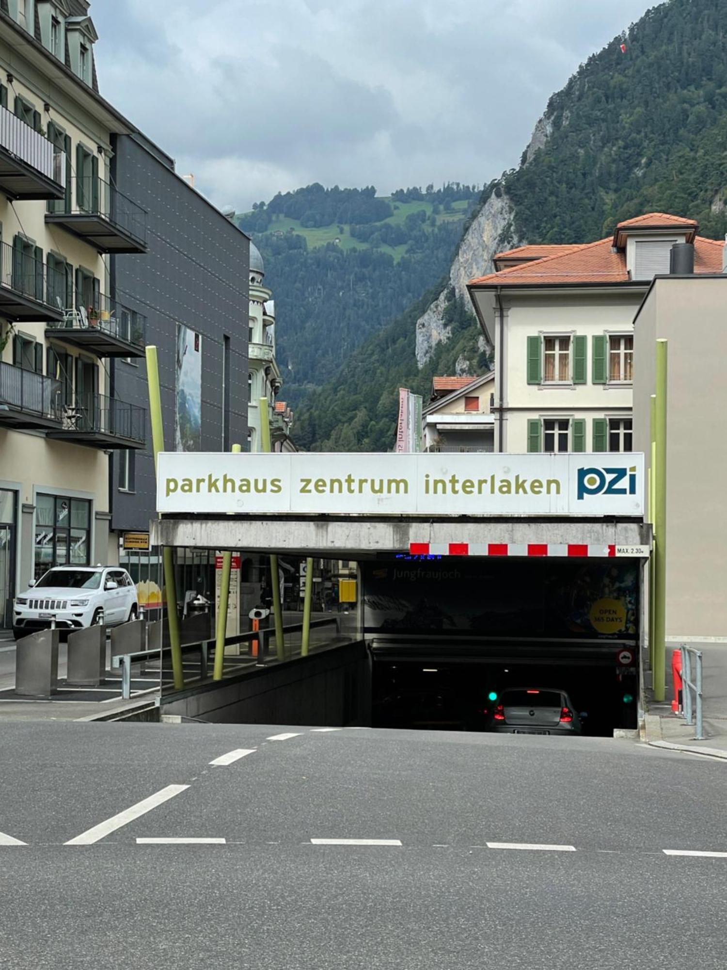 The Loft Interlaken Bagian luar foto