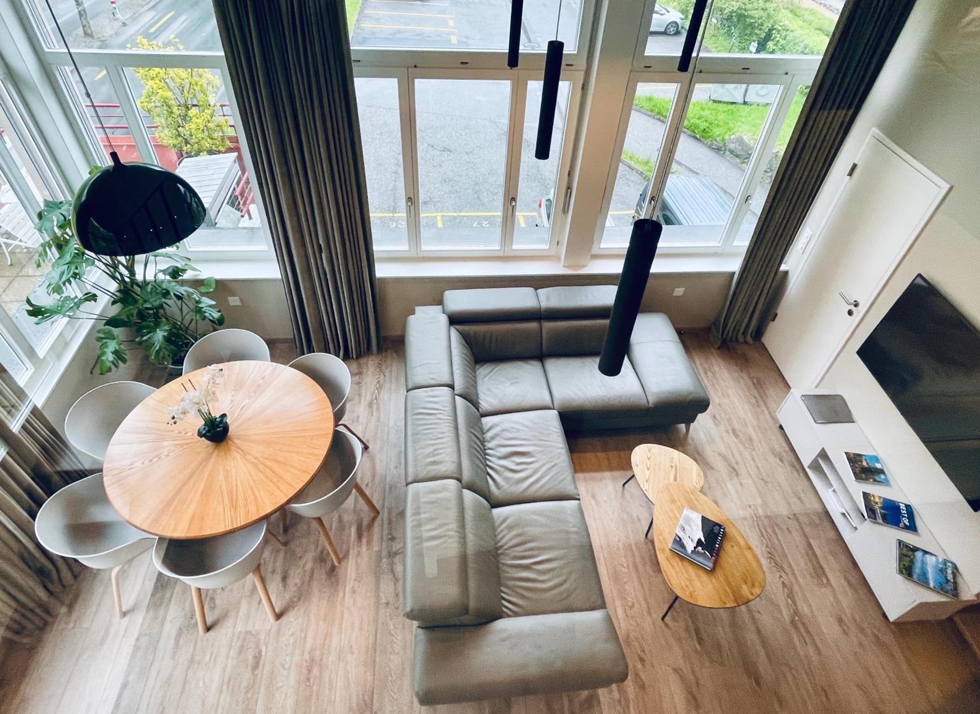 The Loft Interlaken Bagian luar foto